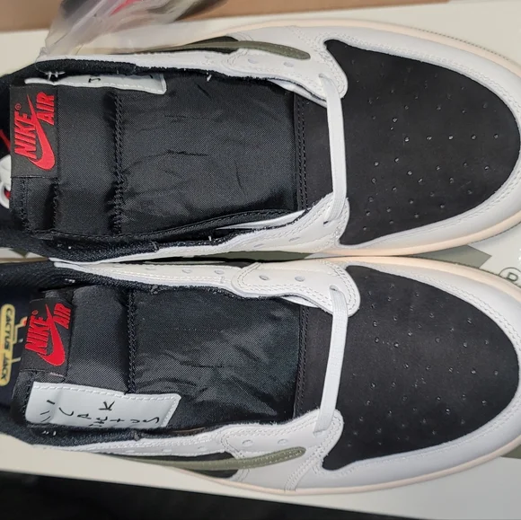 Jordan 1 Low x Travis Scott Medium Olive